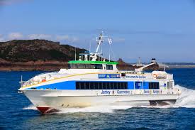 Embarquez pour les îles anglo-normandes depuis le 10 avril 2025!
